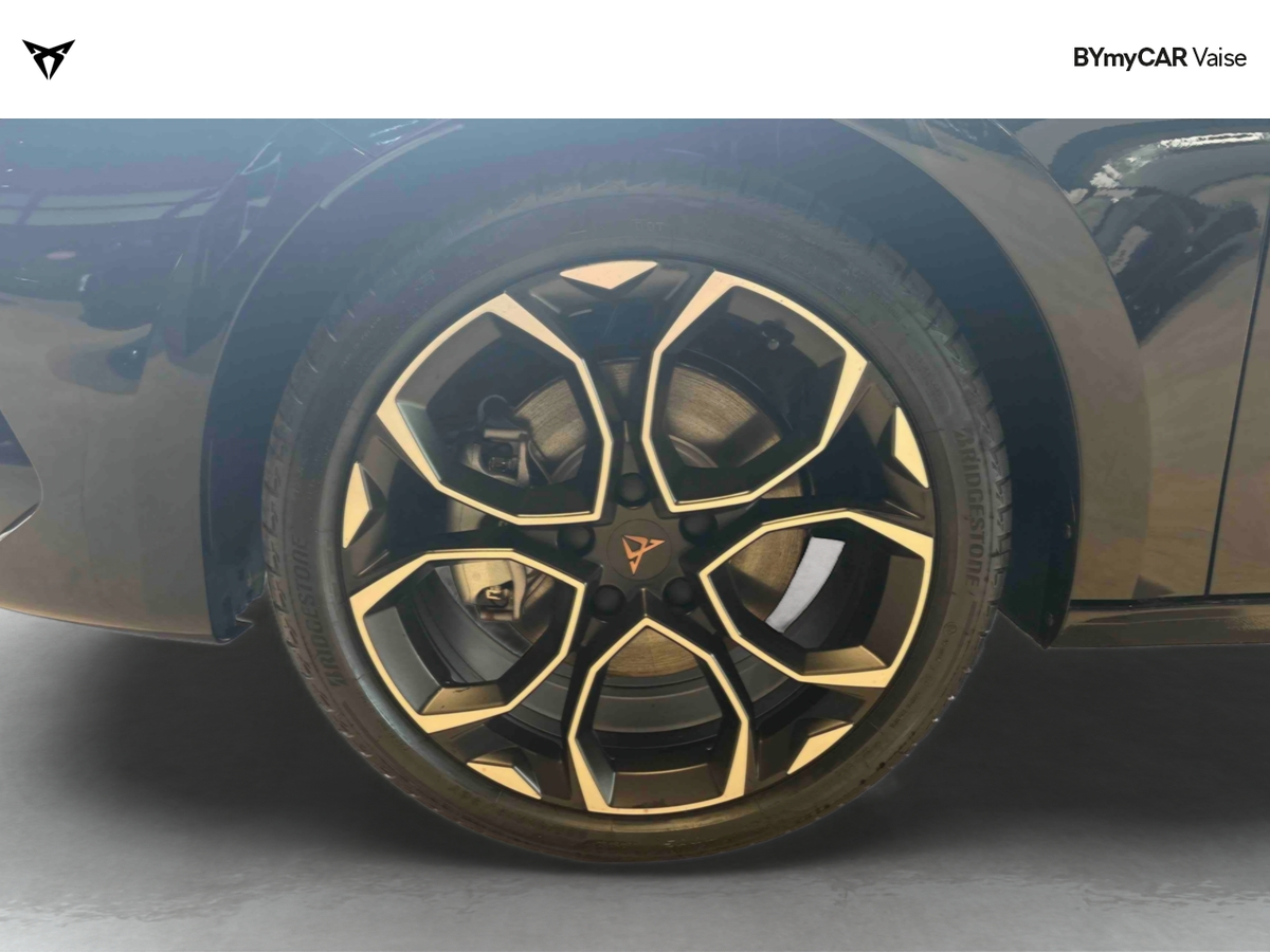 Cupra Leon Sportstourer eHybrid 204 ch DSG6 — photo 13