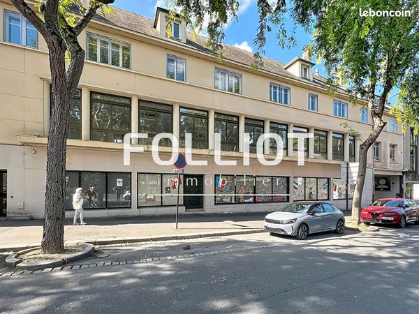Bureaux 2500 m² SAINT-LO