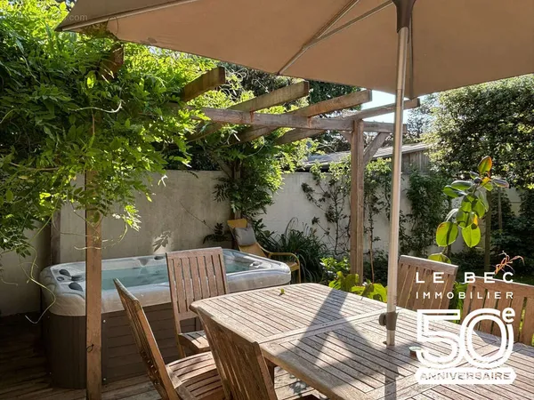 Maison 5 pièces 156 m²