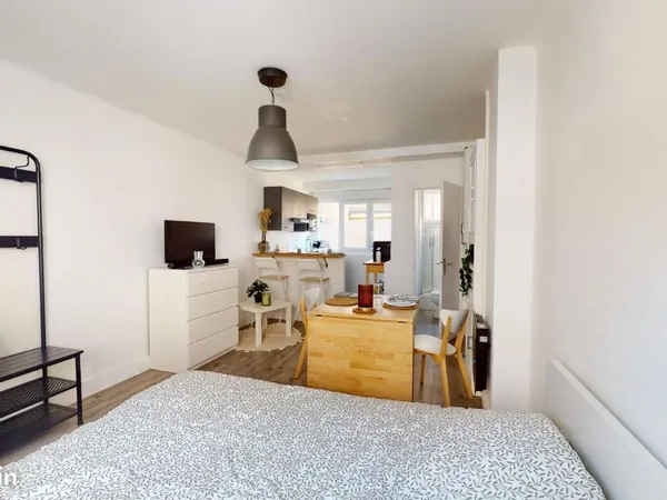 Studio 1 pièce 22 m²