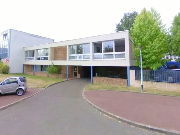 Bureaux 415 m²