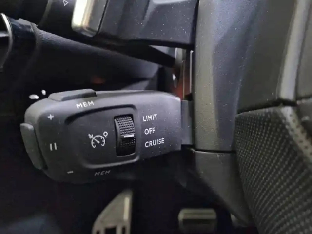 Ds Ds 7 ds7 crossback hybride e-tense 225 eat8 — photo 101