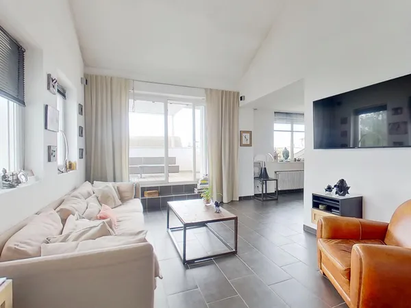 Appartement 4 pièces 93 m²