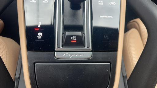 Porsche Cayenne Coupe 3.0  461 E-Hybride AWD BVA8 - . – 2021 – 65094 km – Hybride essence – Boîte Automatique — photo 20