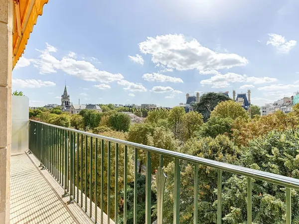 APPARTEMENT NEUILLY-SUR-SEINE