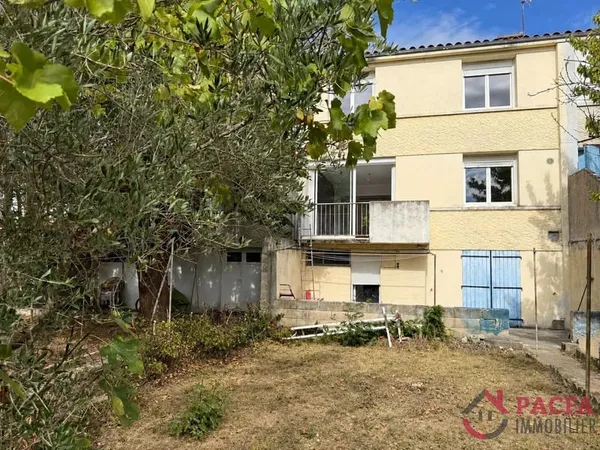 CASTRES - MAISON AVEC JARDIN ET GARAGE