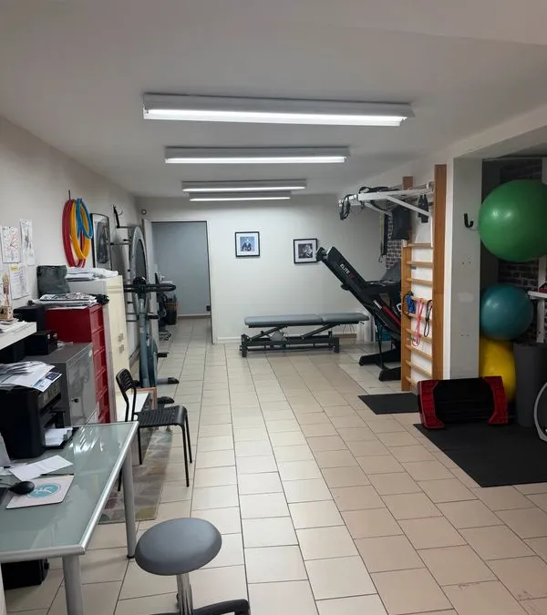Photo 1