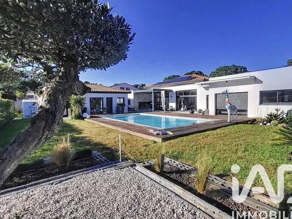Vente Maison d'architecte 11 pièces