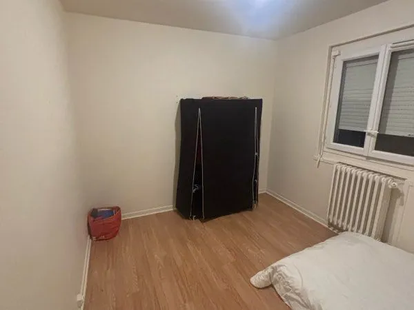 Chambre à louer courte durée
