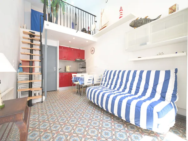 Studio 1 pièce 25 m²