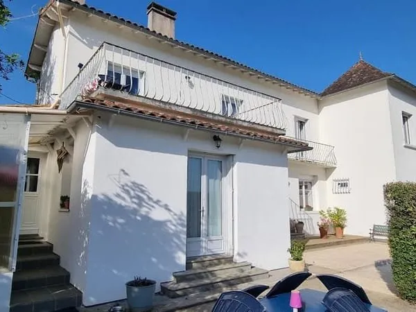 Maison 6 pièces 160 m²