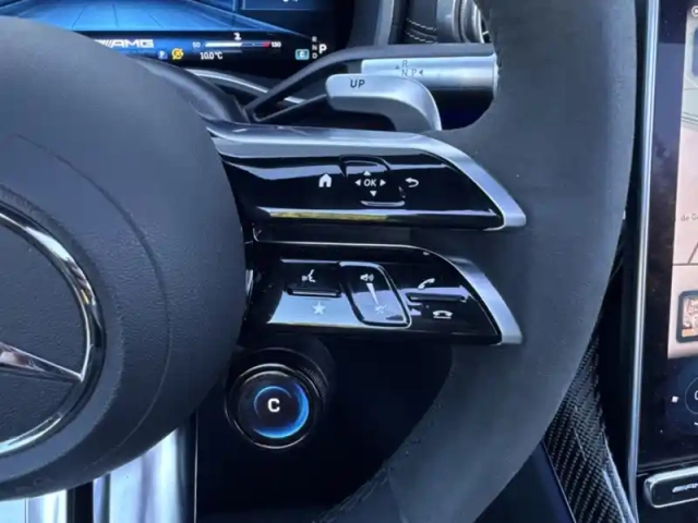 Mercedes Sl mercedes-amg  63 4matic+ — photo 13