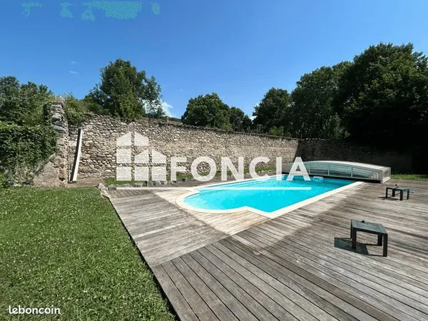 Maison 5 pièces 130 m²