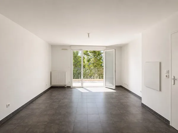 Toulon Ouest Exclusivité T2 de 43 m2 avec terrasse et bo