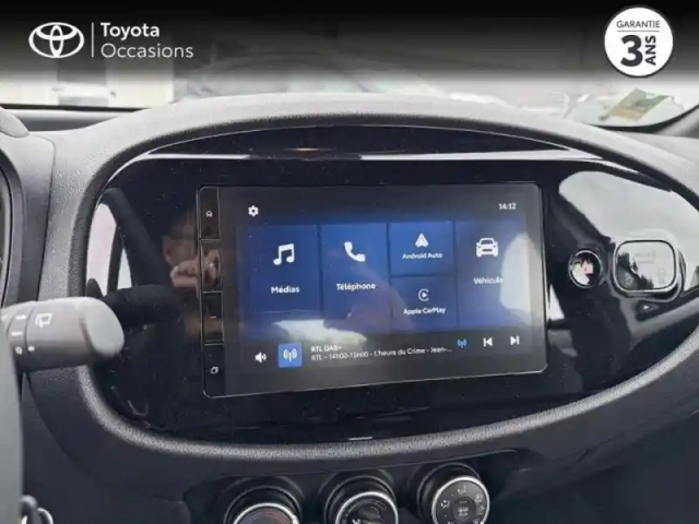 Toyota Aygo x 1.0 vvt-i 72ch dynamic s-cvt my24 — photo 30
