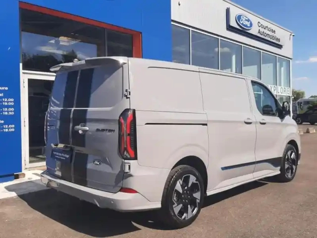 Ford Custom transit  fg 320 l1h1 2.5 duratec 232ch hybride rechargeable sport cvt — photo 5