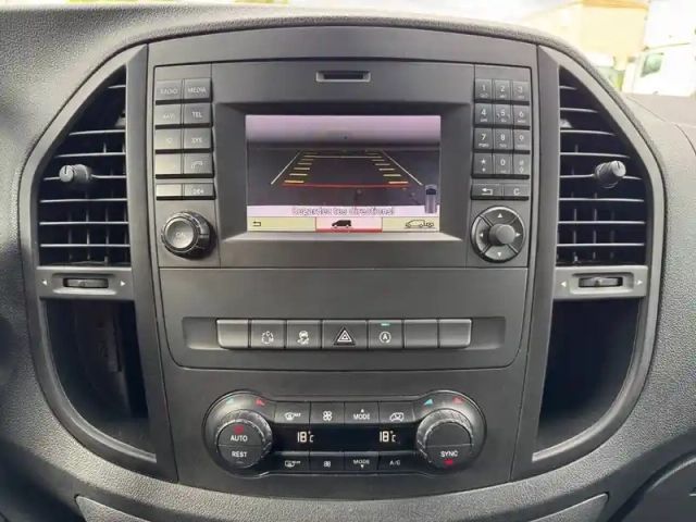 Mercedes Vito 119 bluetec 4x4 mixto long sel — photo 9