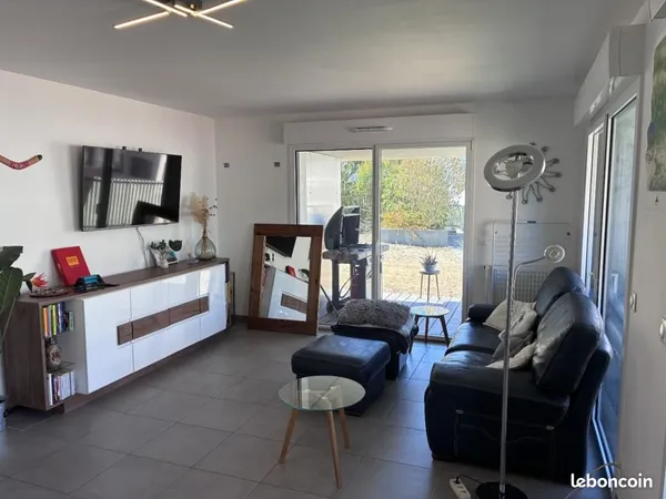 Chambre 1 pièce 11 m²