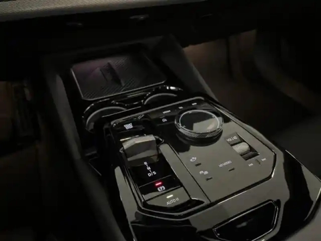 Bmw Serie 5 série 5 530e 299ch m sport xdrive — photo 11