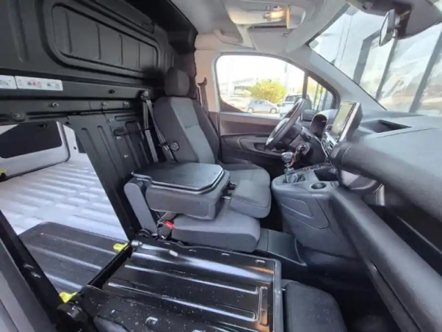 Citroën Berlingo van iii taille m 650kg puretech 110 s&amp;s bvm — photo 23