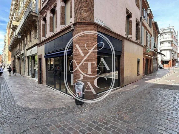 Local commercial 81 m²
