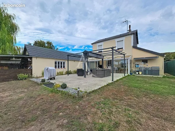 Maison 4 pièces 93 m²