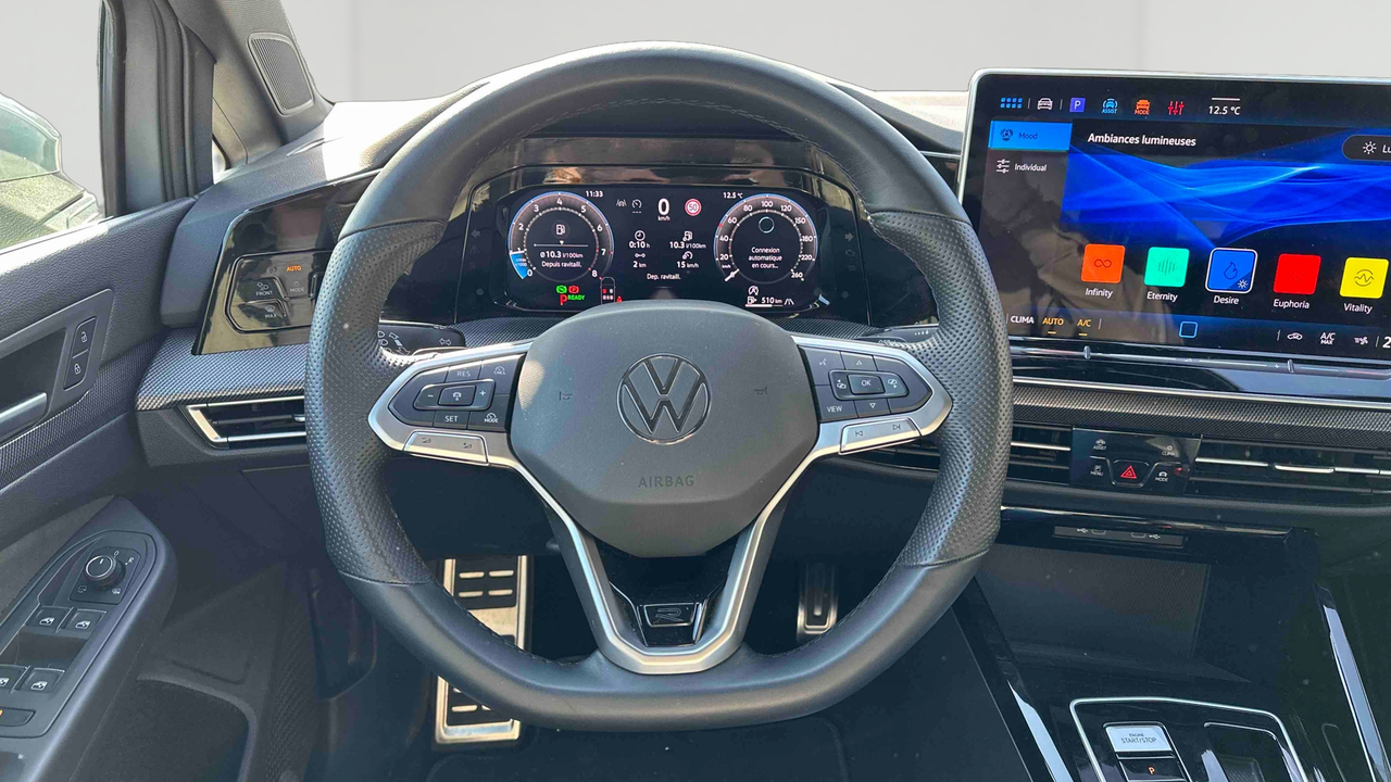 Volkswagen Golf 1.5 eTSI EVO2 116 DSG7 — photo 10