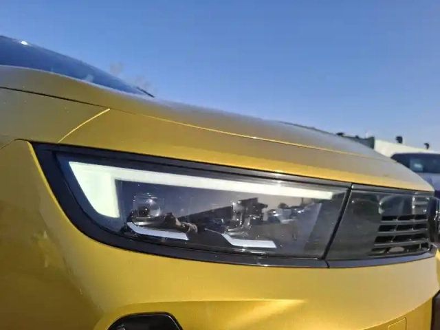 Opel Astra 1.2 turbo 130 ch bvm6 — photo 19