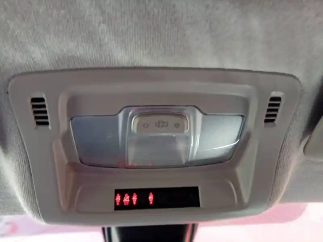 Citroën C3 puretech 110 s&amp;s bvm6 — photo 22