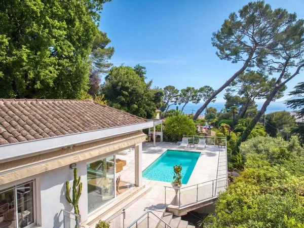 Villa 6 pièces 170 m²