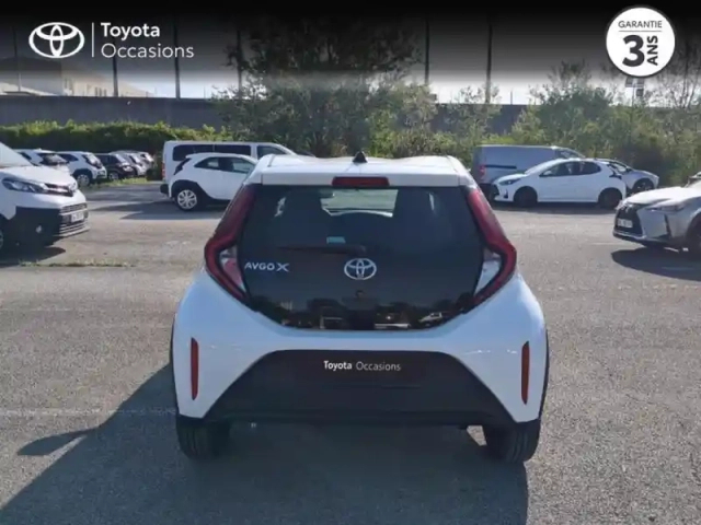 Toyota Aygo X 1.0 vvt-i 72ch dynamic s-cvt my23 — photo 4