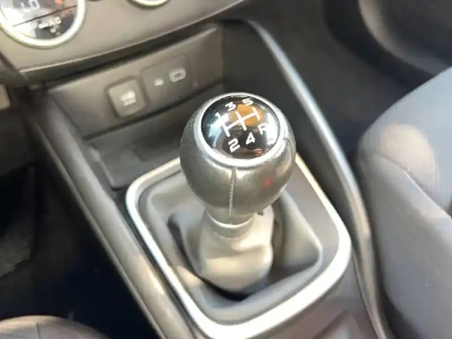 Fiat Tipo 5 portes 1.0 firefly turbo 100 ch s&amp;s — photo 19