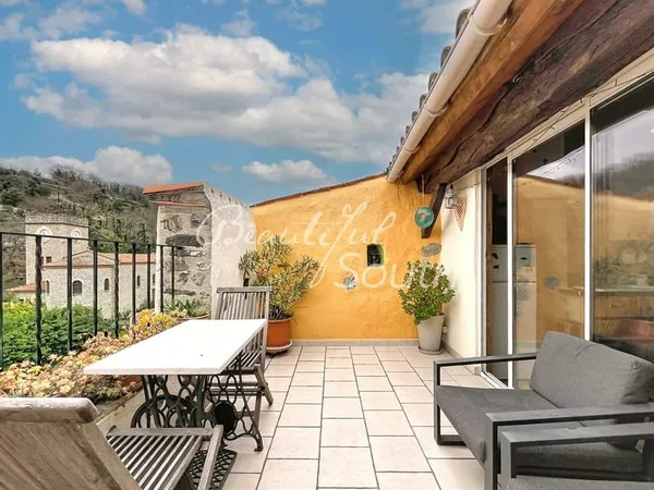 Maison De Village Avec Terrasse, Le Vivier