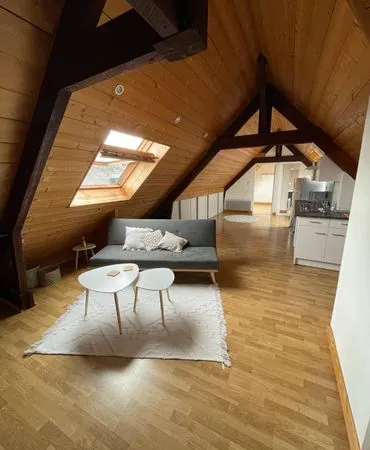 Appartement T3 - centre ville ETEL