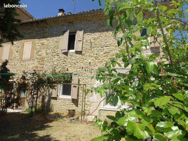 Maison à louer avec jardin Sorbiers