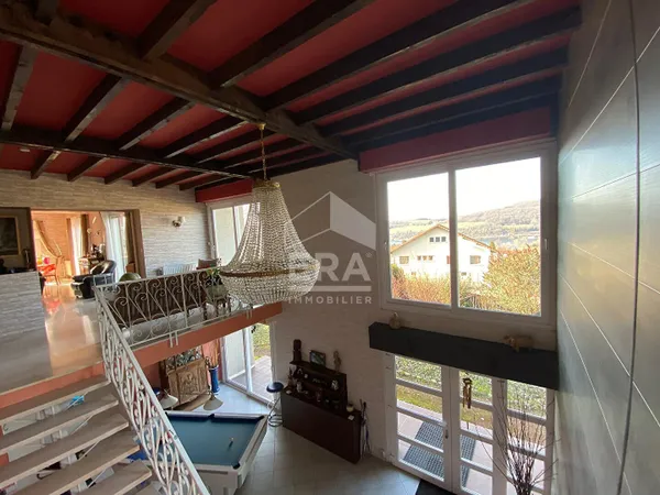 Maison 7 pièces 182 m²