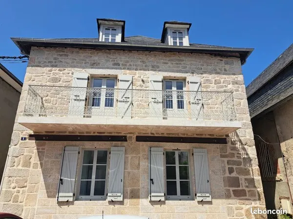 Studio meublé à louer