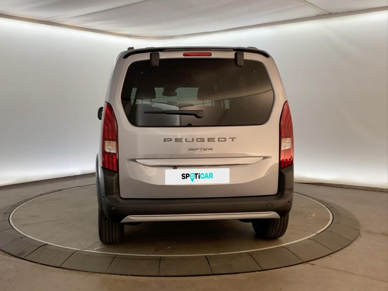 Peugeot Rifter m diesel 130 ch automatique 5pl gt — photo 5