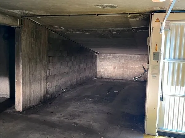 Place de parking dans résidence sécurisée quartier Chorier-Berriat
