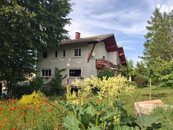 Maison 8 pièces 176 m²