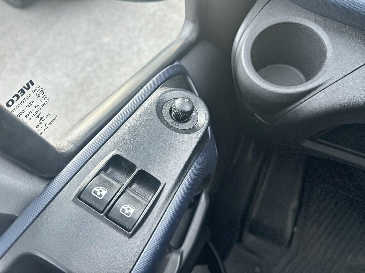 Iveco Daily 35s16v12 2.3l 156 cv bva8 advance edition — photo 20
