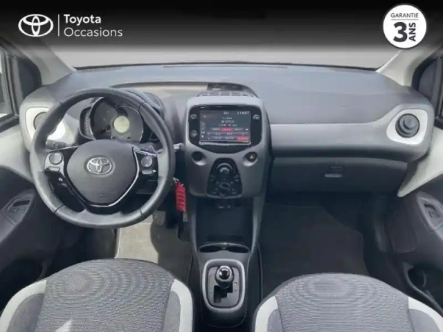Toyota Aygo 1.0 vvt-i 72ch x-play x-shift 5p my20 — photo 8