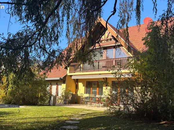 Maison 6 pièces 180 m²