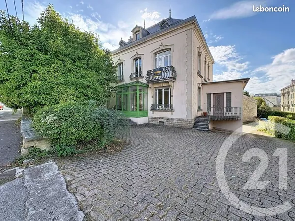 Immeuble 232 m²