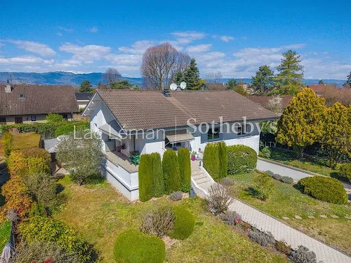 Villa 4 pièces 143 m²