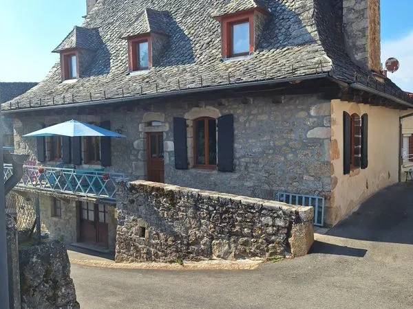 Maison traditionnelle entre passé et présent