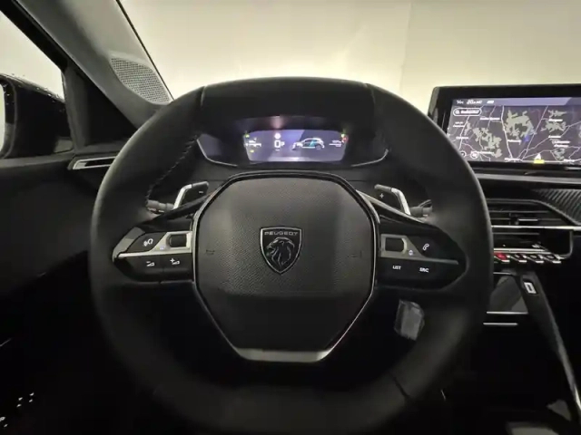 Peugeot 208 hybrid 100 e-dcs6 — photo 22