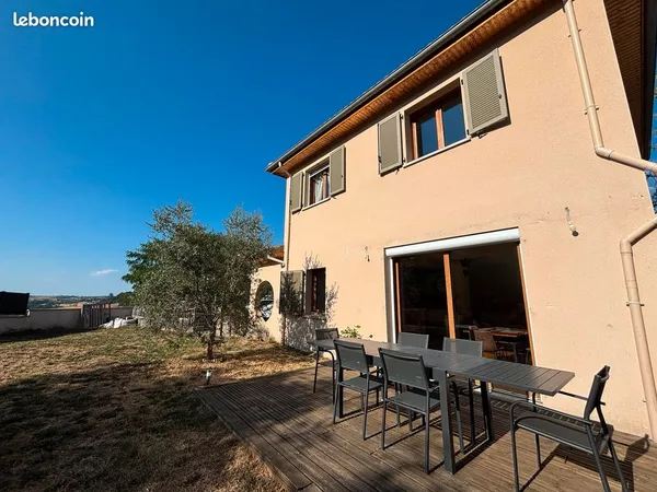 Maison familiale de 102 m² - Calme & Proche centre-ville