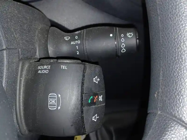 Renault Master fgn trac f3500 l2h2 blue dci 135 — photo 31