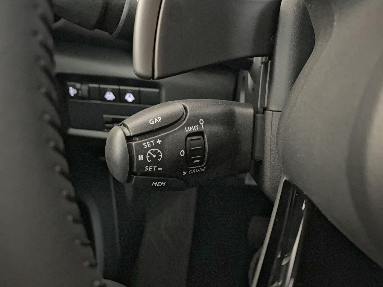 Citroën C5 Aircross hybride 145 e-dcs6 max — photo 19